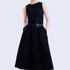 Đầm suông basic đen